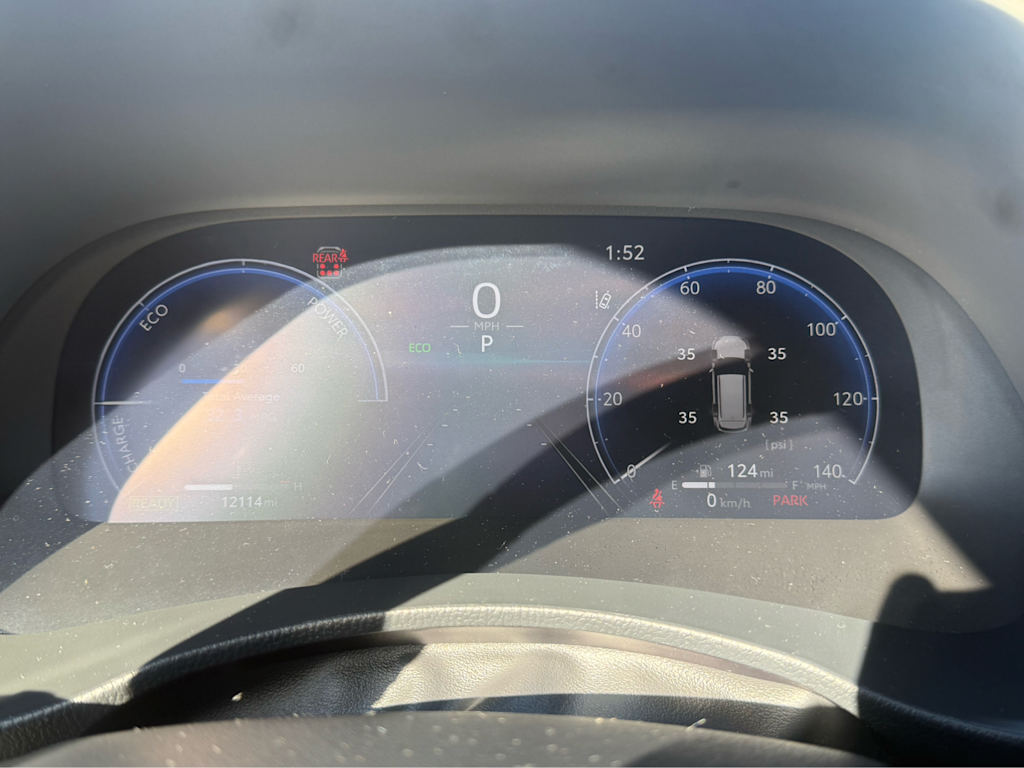 Thumbnail: 2023 Toyota Highlander - 18