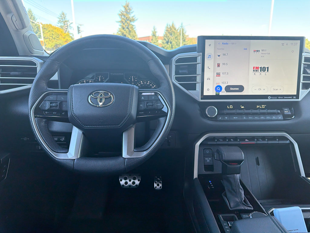 Thumbnail: 2023 Toyota Tundra - 10