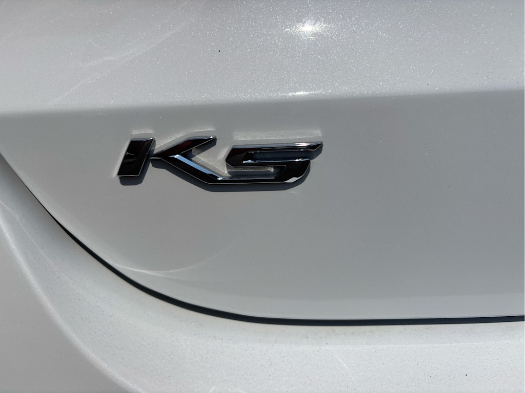 Thumbnail: 2021 Kia K5 - 6