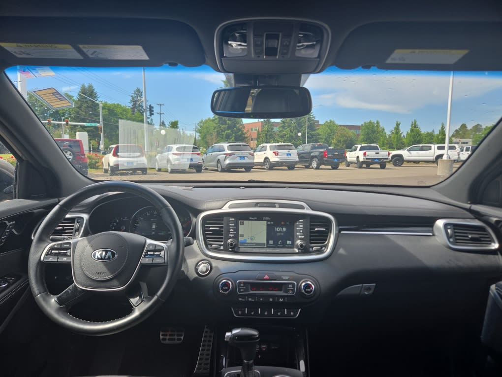 Thumbnail: 2019 Kia Sorento - 8