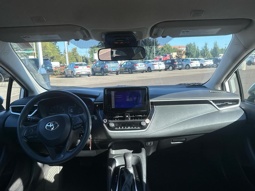 Thumbnail: 2023 Toyota Corolla - 10
