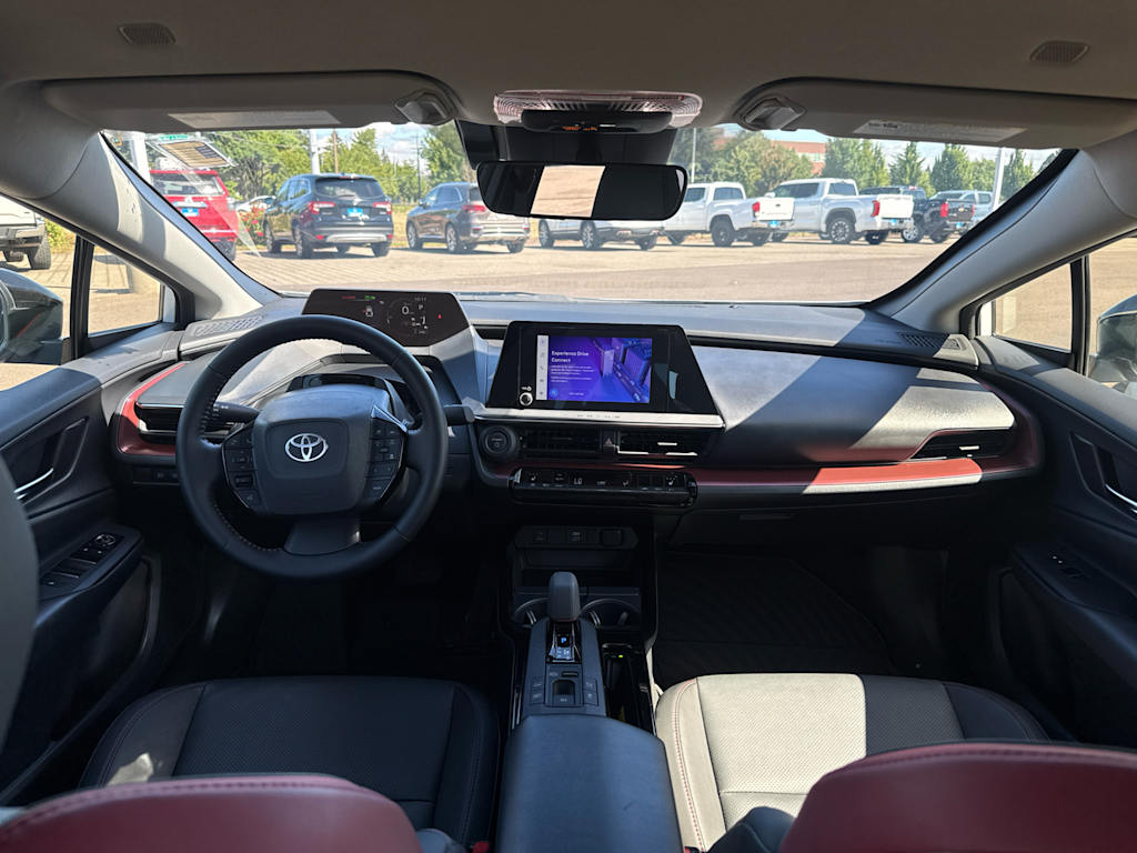 Thumbnail: 2024 Toyota Prius Prime - 8