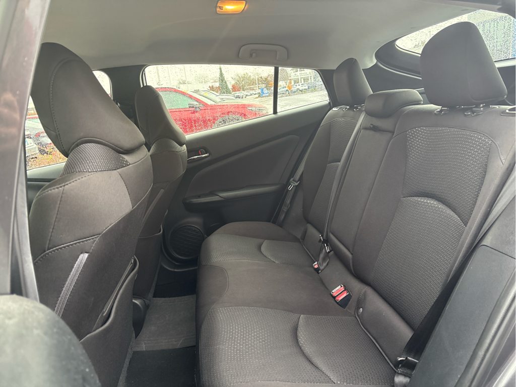 Thumbnail: 2021 Toyota Prius - 23