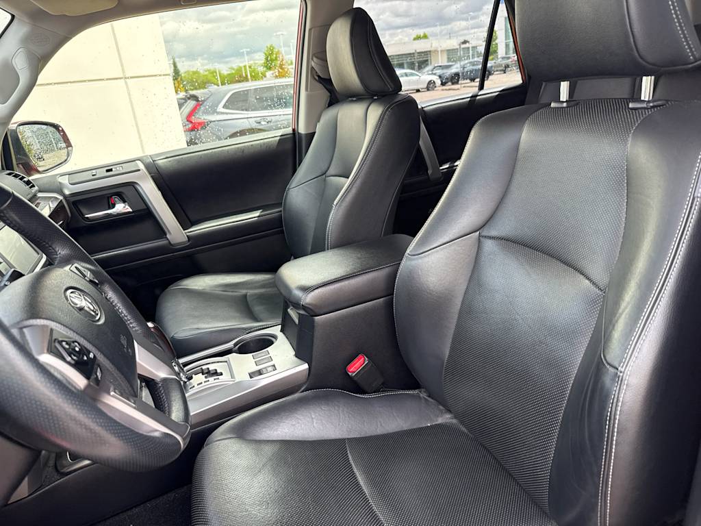 Thumbnail: 2019 Toyota 4Runner - 10