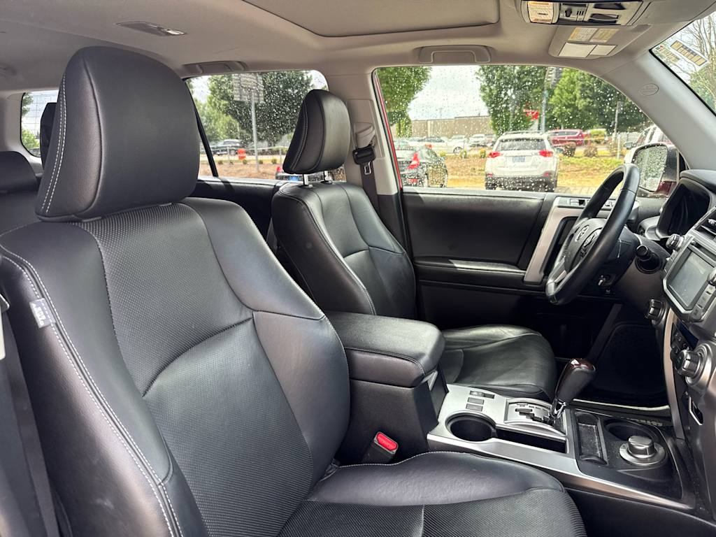 Thumbnail: 2019 Toyota 4Runner - 11