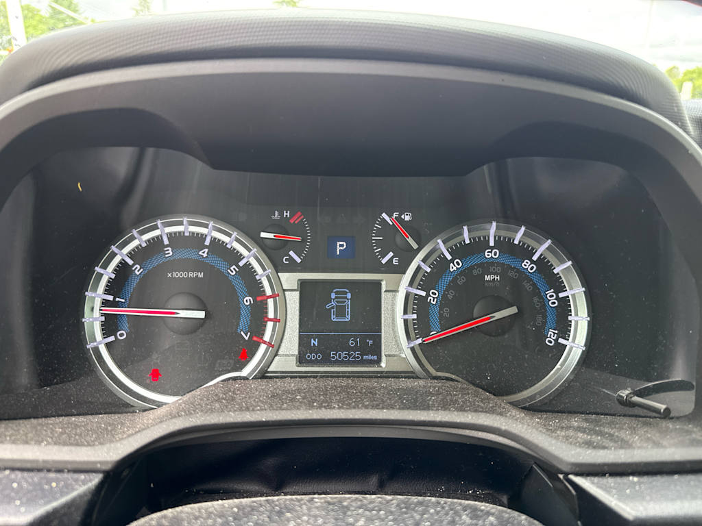 Thumbnail: 2019 Toyota 4Runner - 16