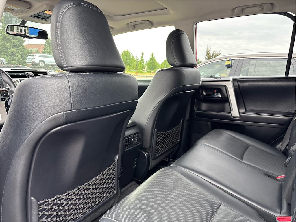 Thumbnail: 2019 Toyota 4Runner - 12