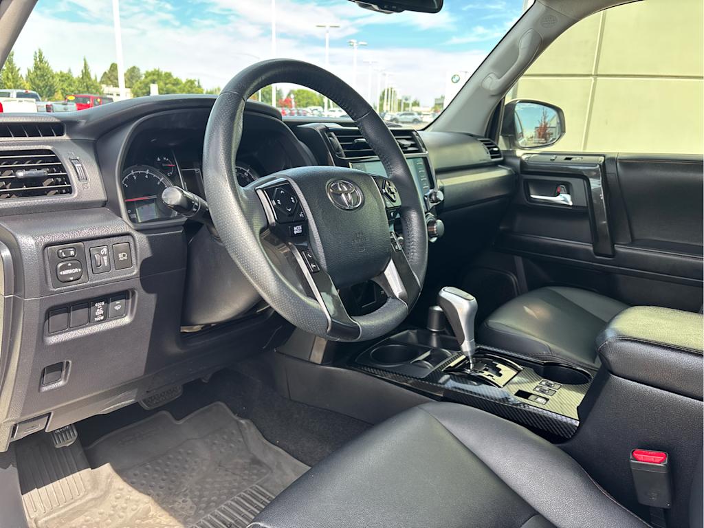Thumbnail: 2022 Toyota 4Runner - 2