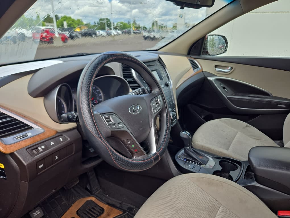 Thumbnail: 2015 Hyundai Santa Fe - 2