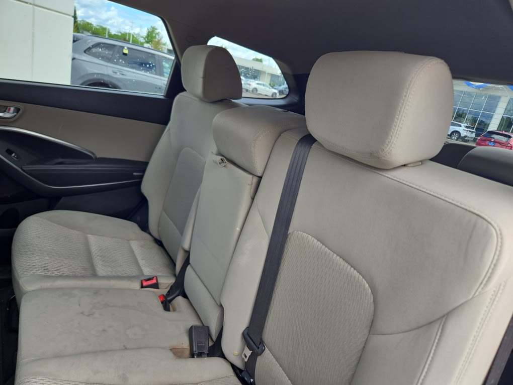 Thumbnail: 2015 Hyundai Santa Fe - 20
