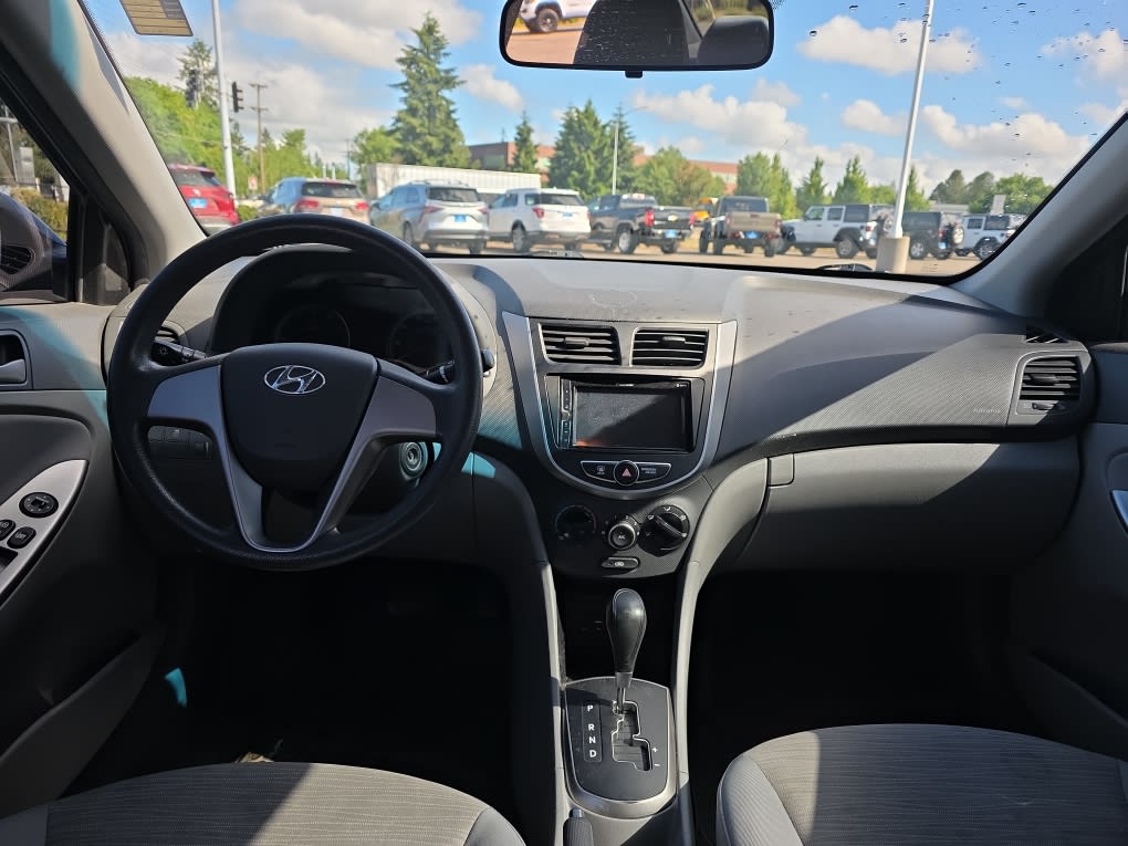 Thumbnail: 2017 Hyundai Accent - 7