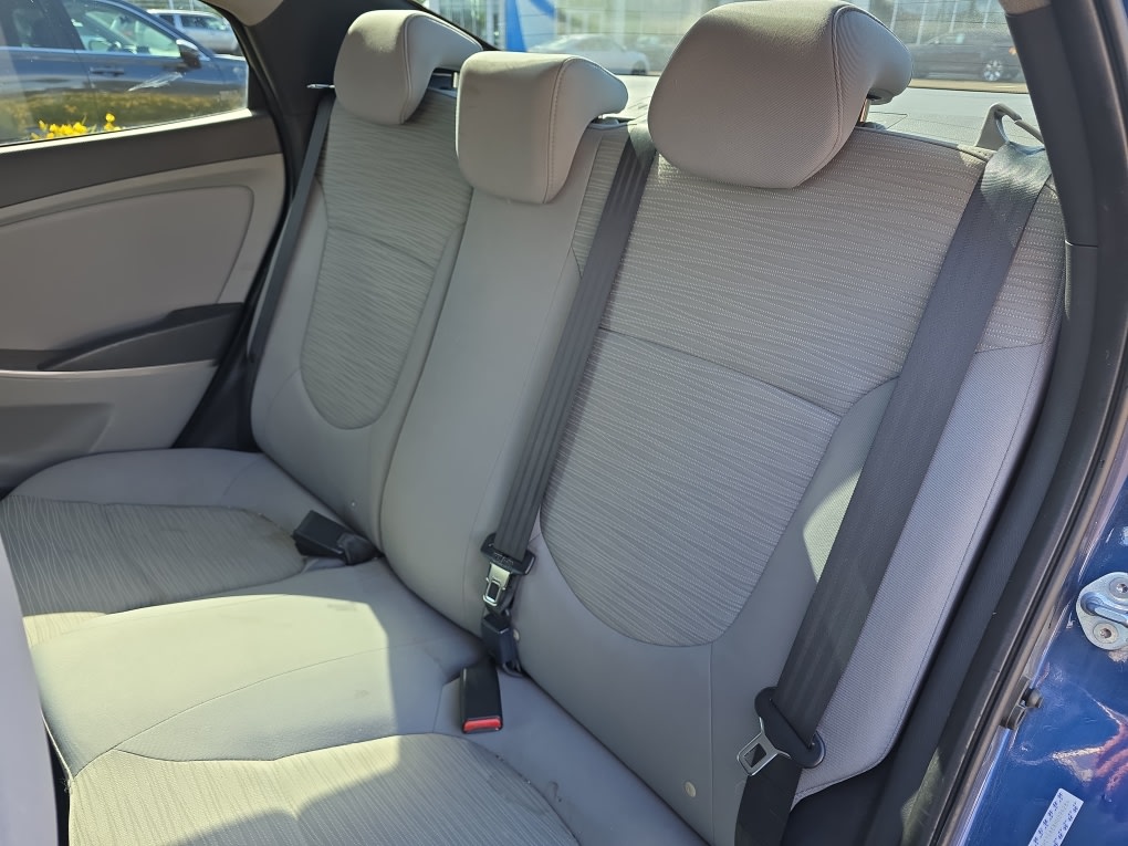 Thumbnail: 2017 Hyundai Accent - 18