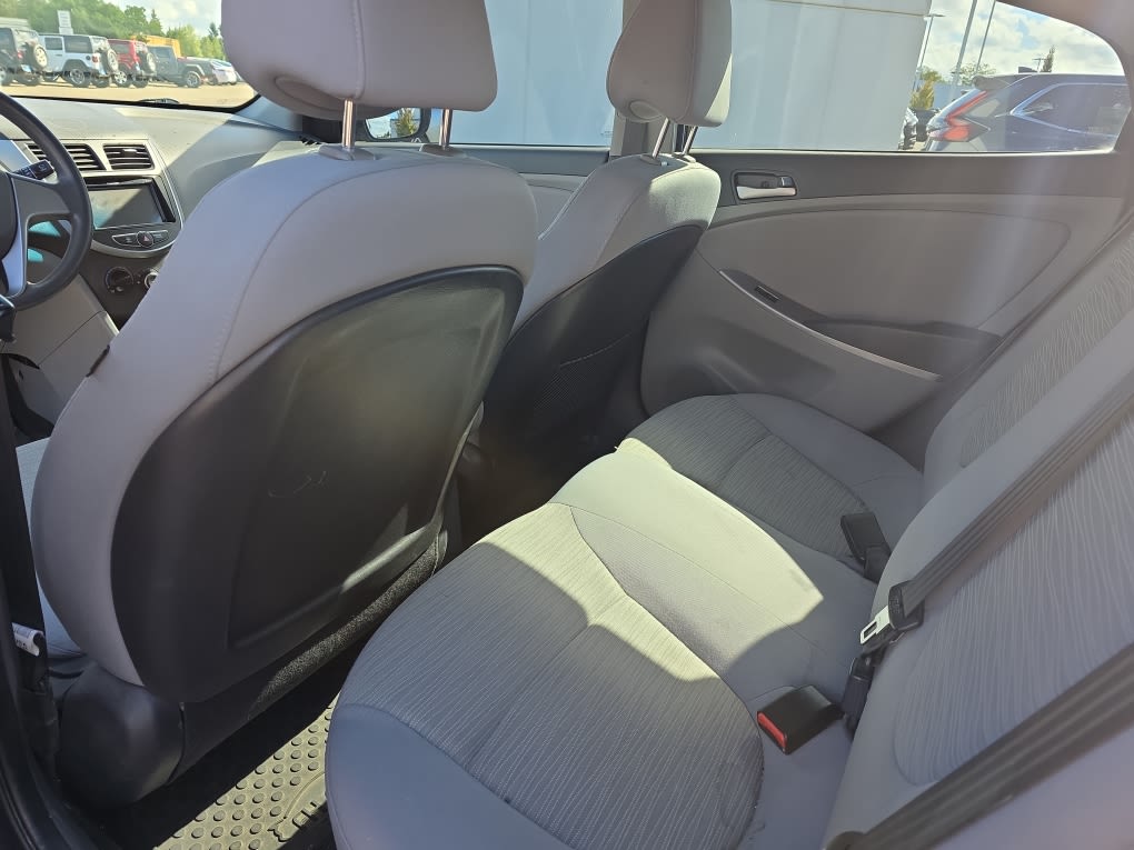 Thumbnail: 2017 Hyundai Accent - 10