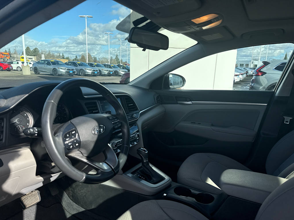 Thumbnail: 2020 Hyundai Elantra - 2