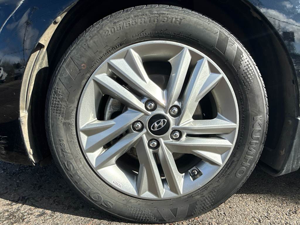 Thumbnail: 2020 Hyundai Elantra - 6