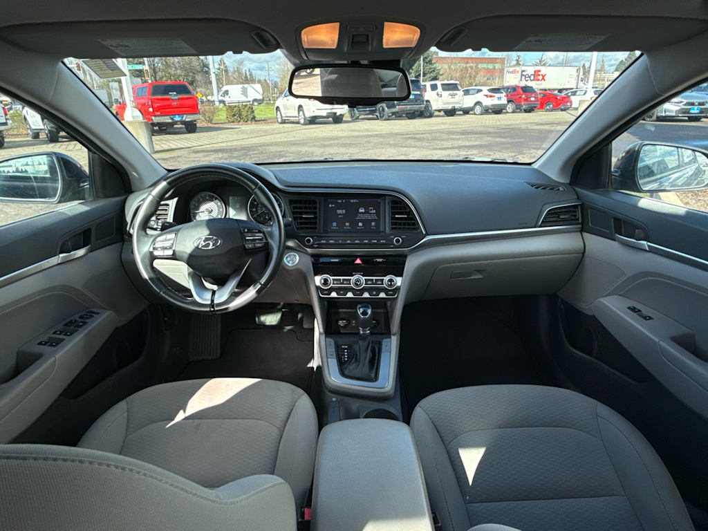Thumbnail: 2020 Hyundai Elantra - 8