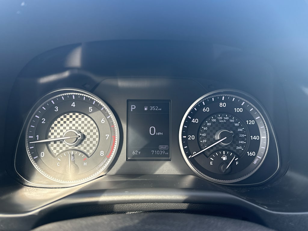 Thumbnail: 2020 Hyundai Elantra - 15