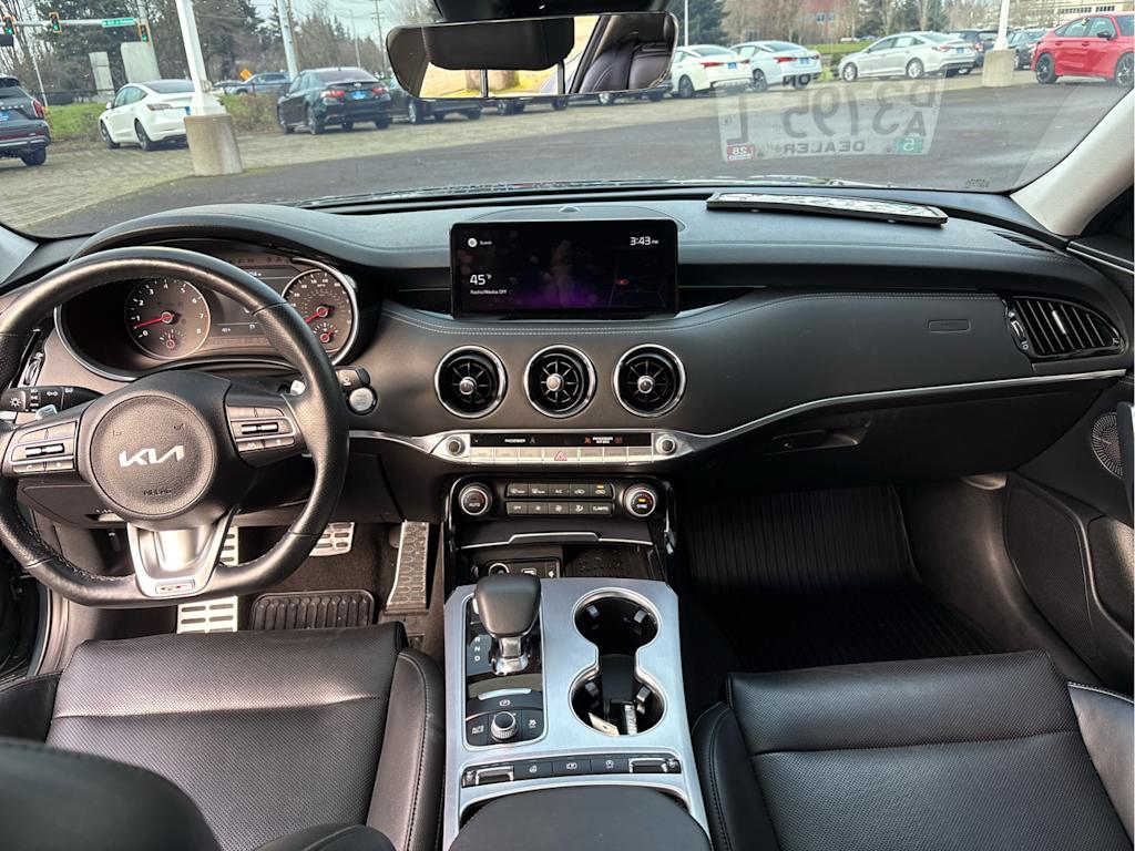 Thumbnail: 2022 Kia Stinger - 11