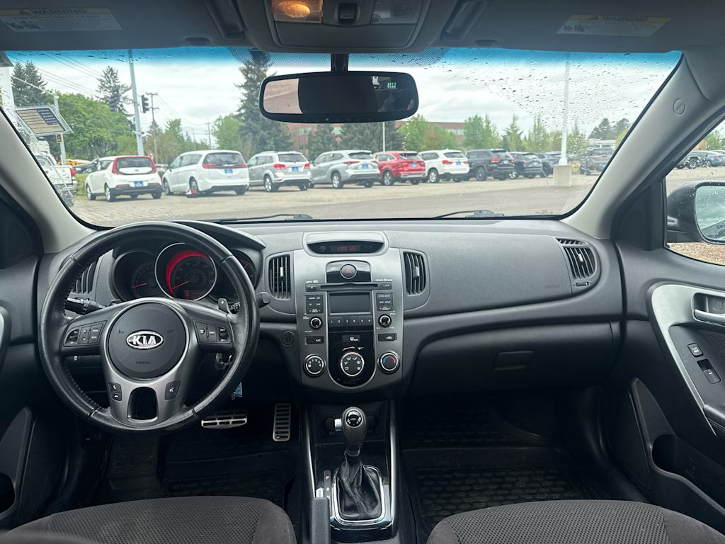 Thumbnail: 2011 Kia Forte - 9