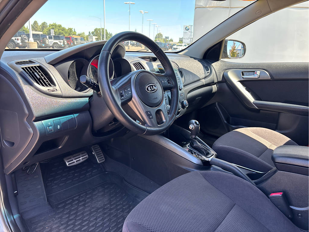 Thumbnail: 2011 Kia Forte - 2