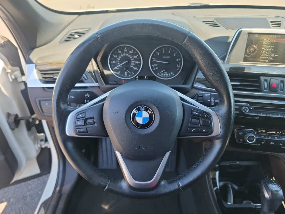 Thumbnail: 2016 BMW X1 - 13