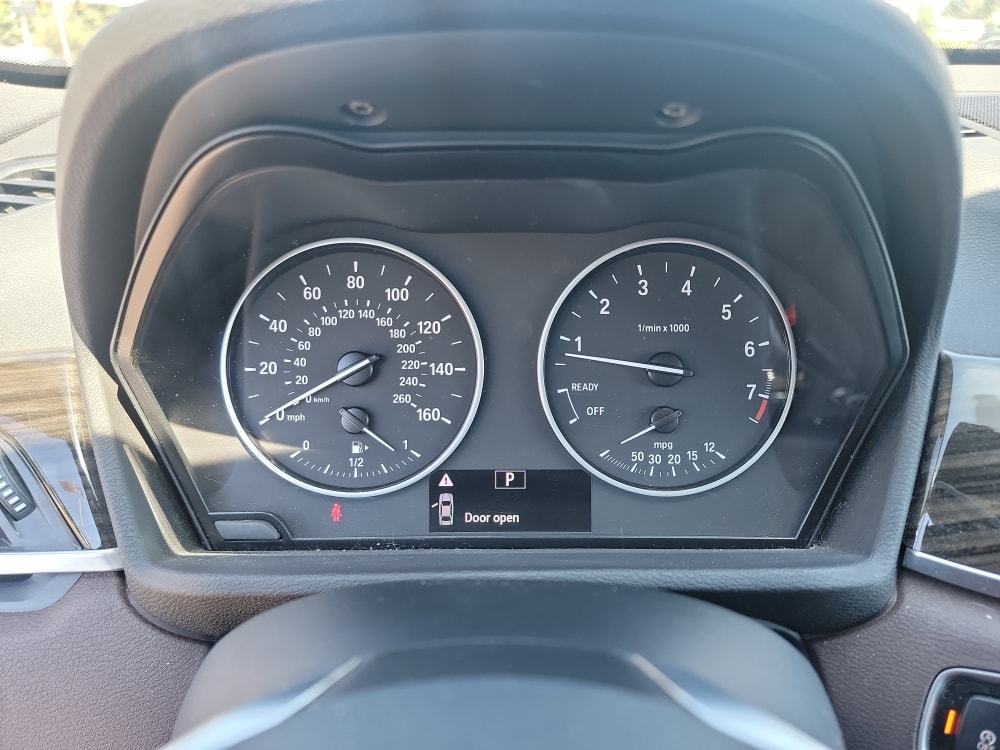 Thumbnail: 2016 BMW X1 - 16