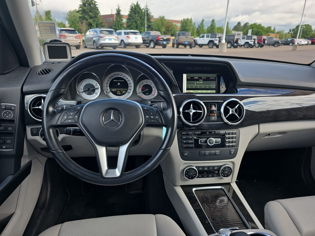 Thumbnail: 2014 Mercedes-Benz GLK - 9