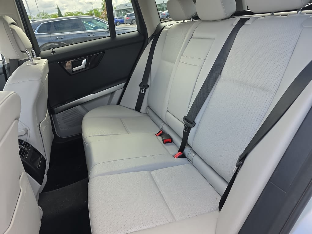 Thumbnail: 2014 Mercedes-Benz GLK - 20
