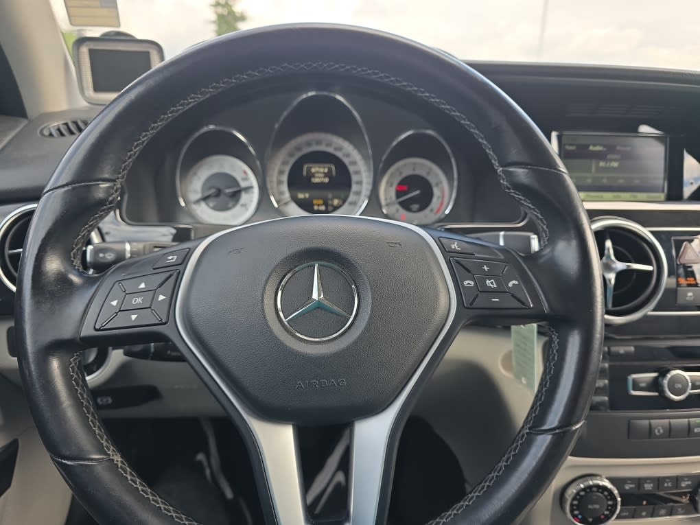 Thumbnail: 2014 Mercedes-Benz GLK - 13