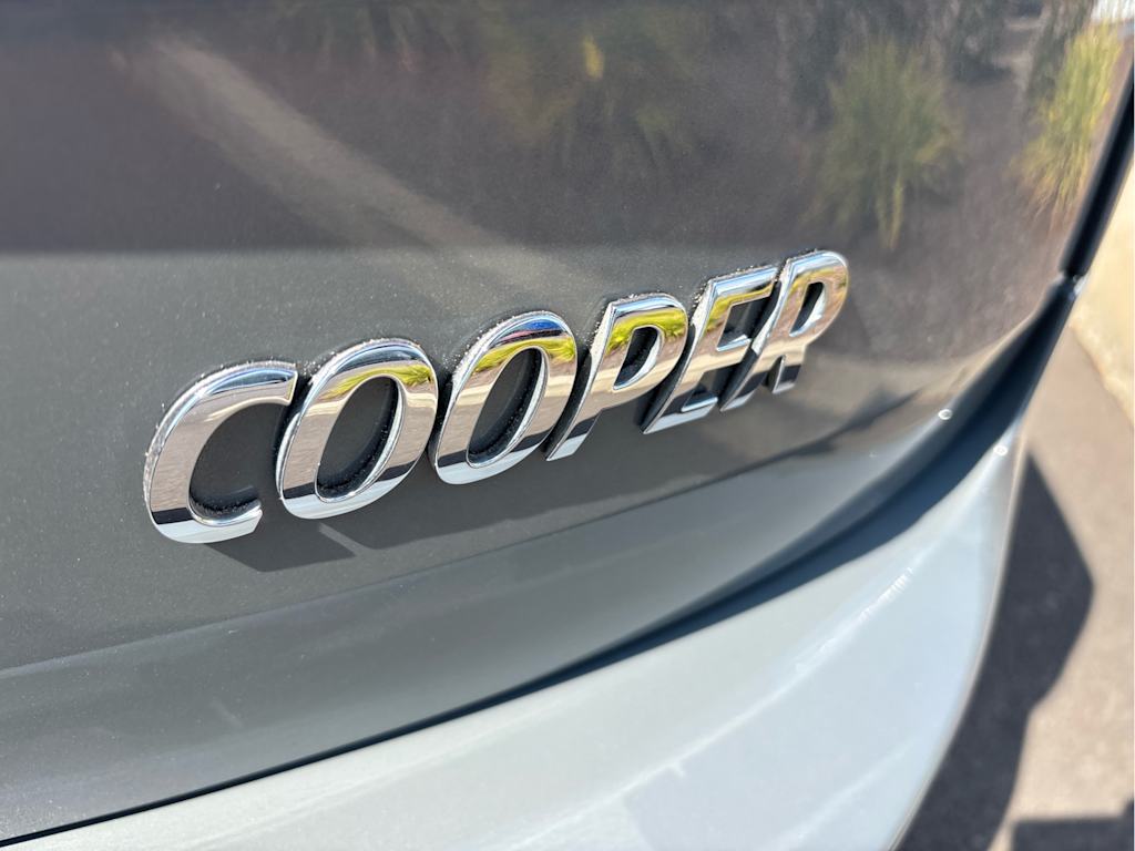 Thumbnail: 2017 MINI Cooper Clubman - 6
