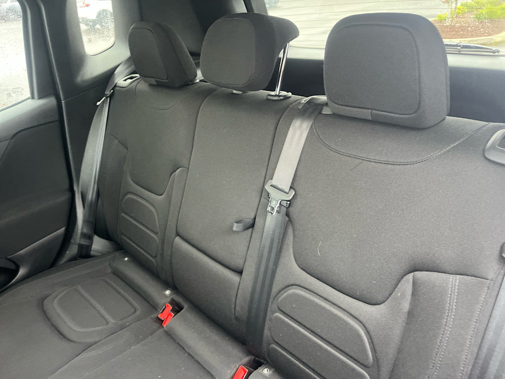 Thumbnail: 2020 Jeep Renegade - 13