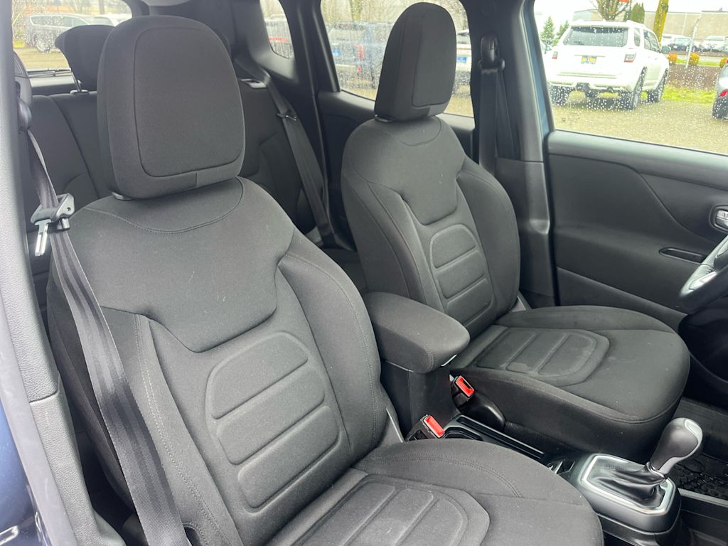 Thumbnail: 2020 Jeep Renegade - 12