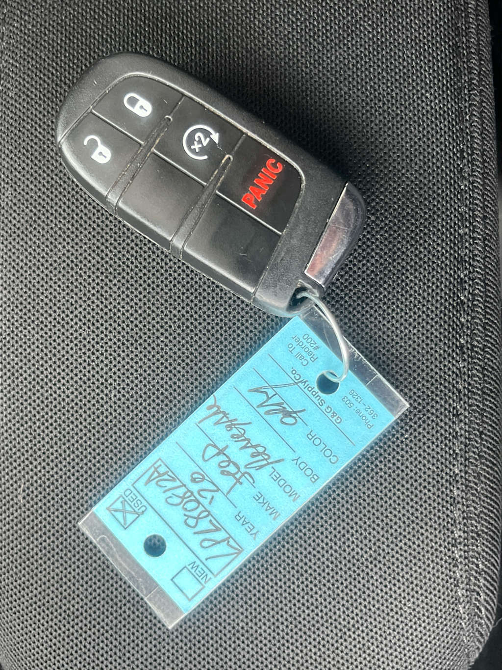 Thumbnail: 2020 Jeep Renegade - 19