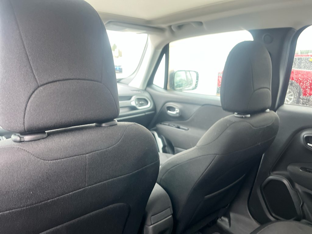 Thumbnail: 2020 Jeep Renegade - 21