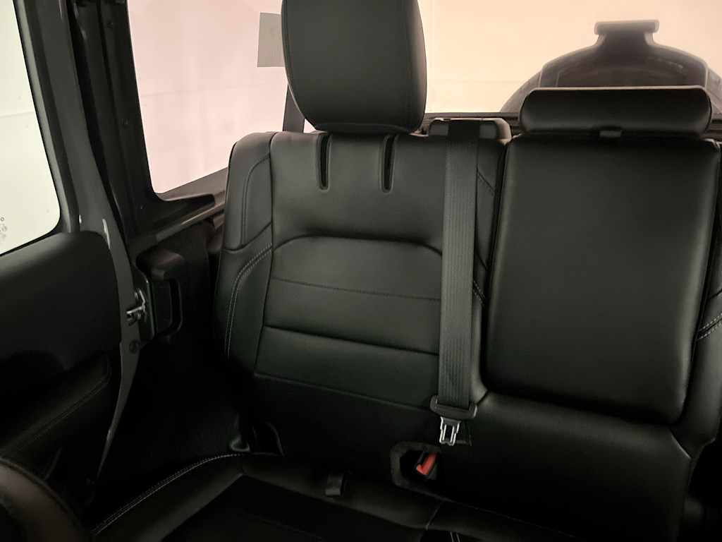 Thumbnail: 2021 Jeep Wrangler - 11
