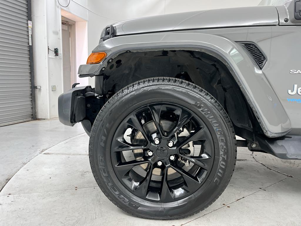 Thumbnail: 2021 Jeep Wrangler - 6