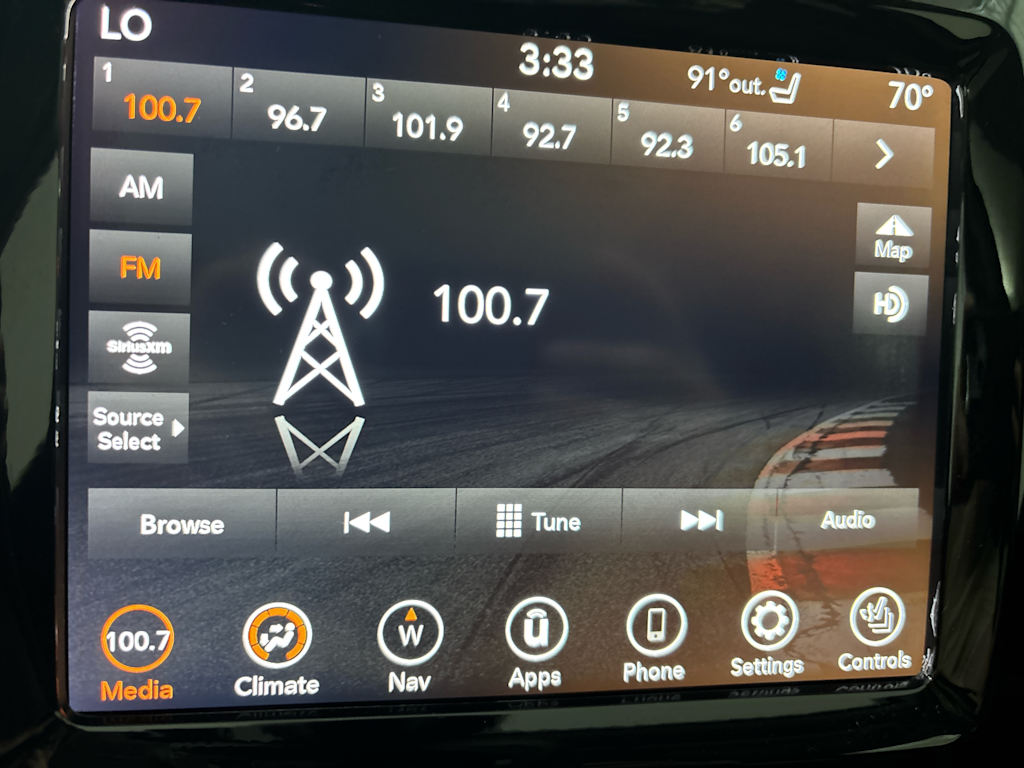 Thumbnail: 2022 Jeep Cherokee - 11