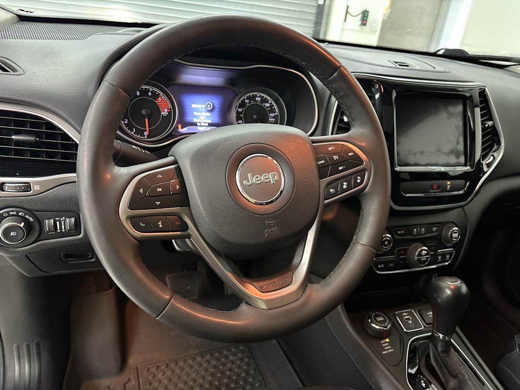 Thumbnail: 2022 Jeep Cherokee - 2