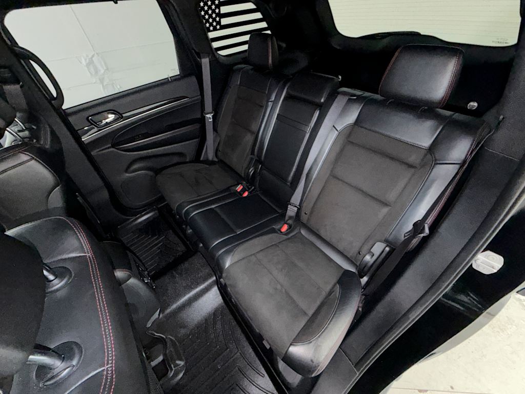 Thumbnail: 2020 Jeep Grand Cherokee - 11