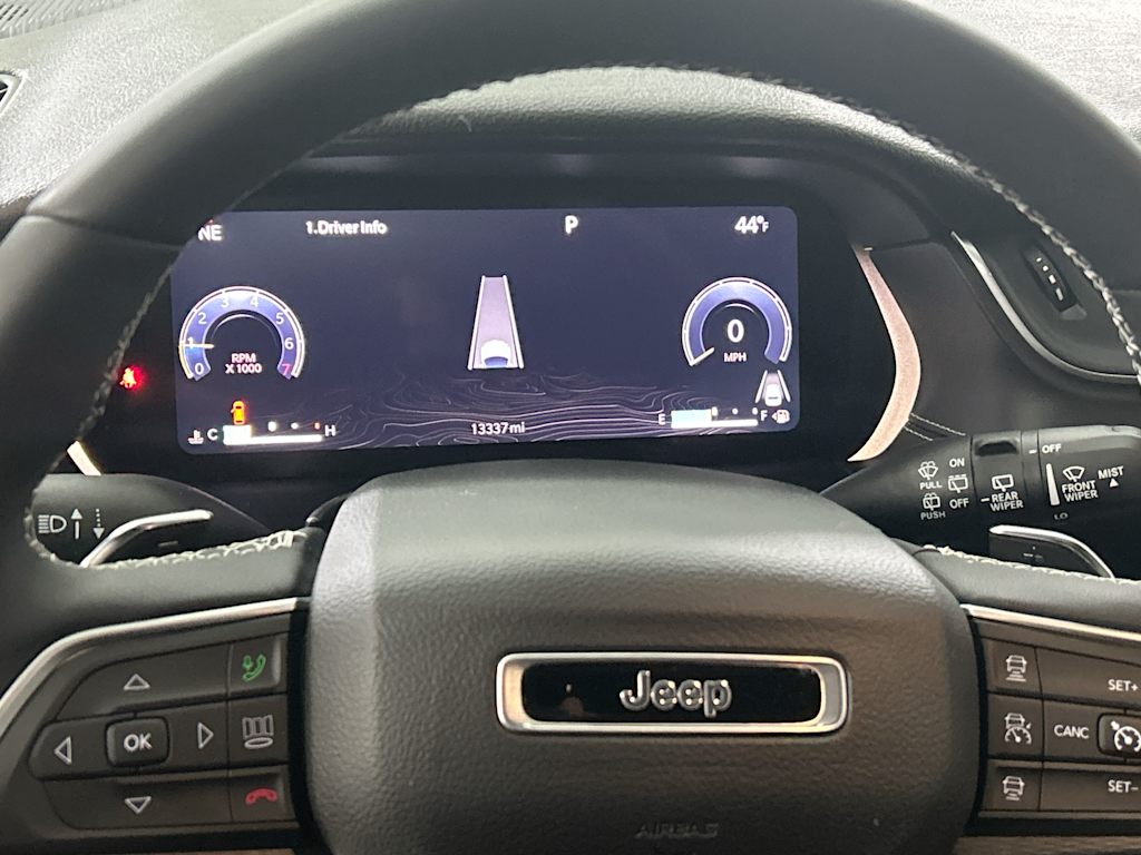 Thumbnail: 2023 Jeep Grand Cherokee - 19