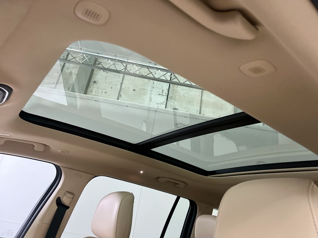 Thumbnail: 2021 Jeep Grand Cherokee L - 22