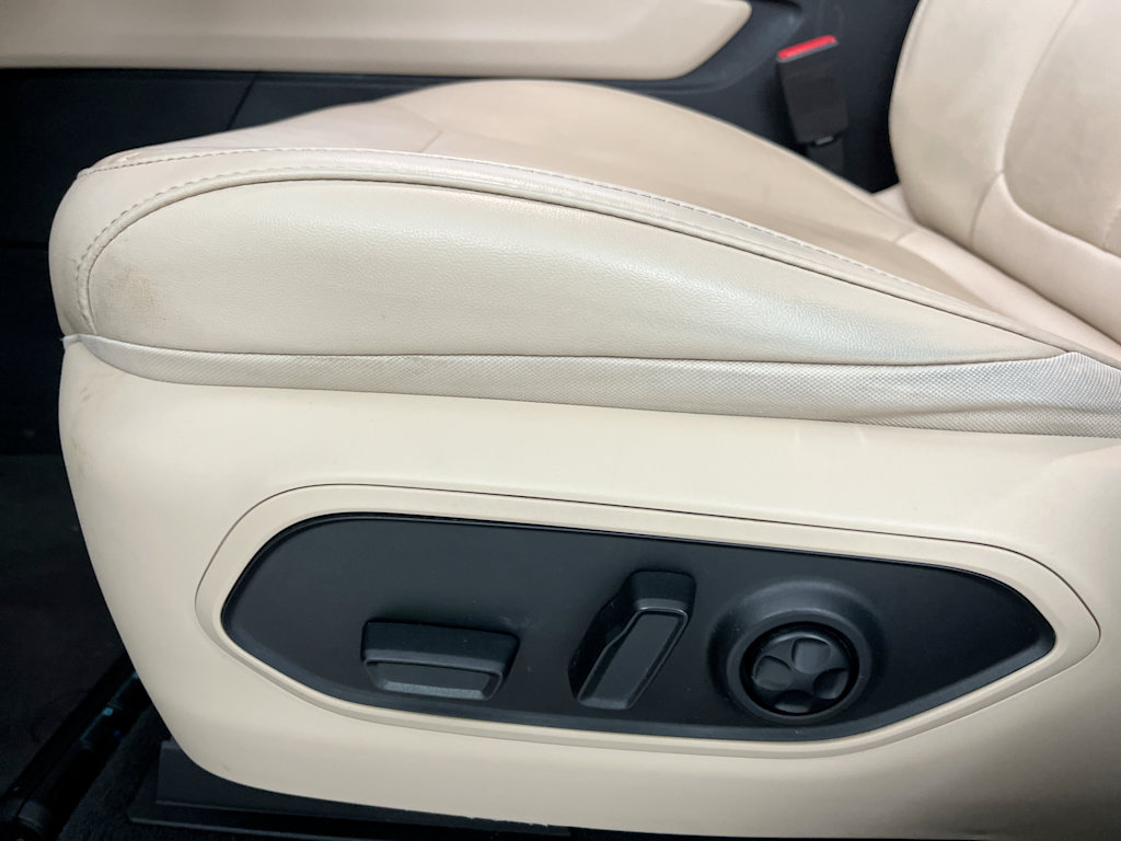 Thumbnail: 2021 Jeep Grand Cherokee L - 20