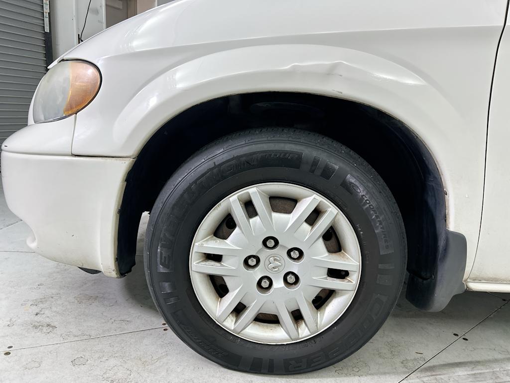 Thumbnail: 2005 Dodge Grand Caravan - 7