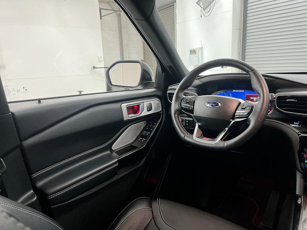Thumbnail: 2022 Ford Explorer - 8