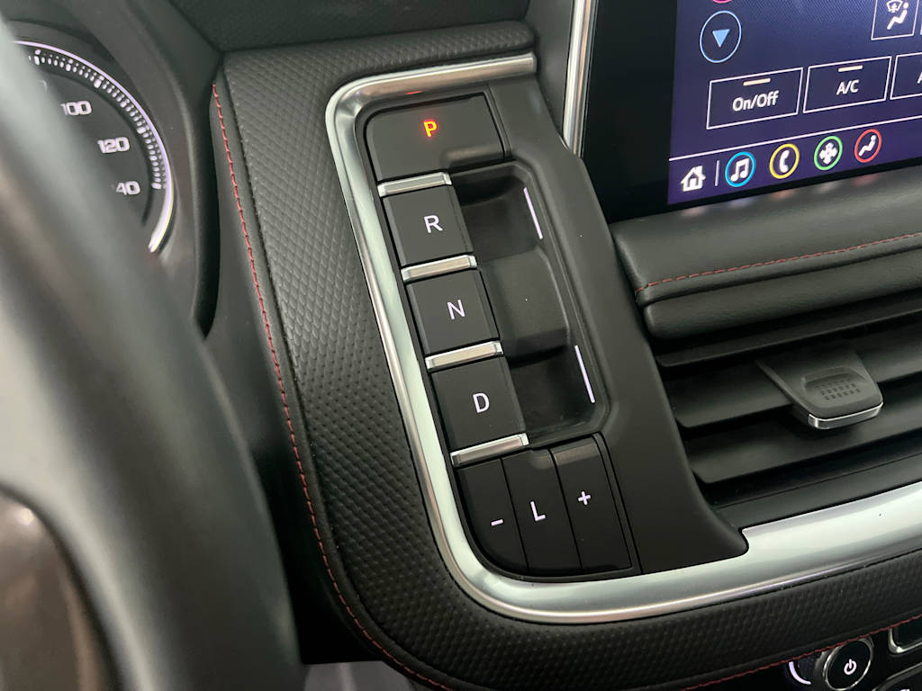 Thumbnail: 2021 Chevrolet Tahoe - 14