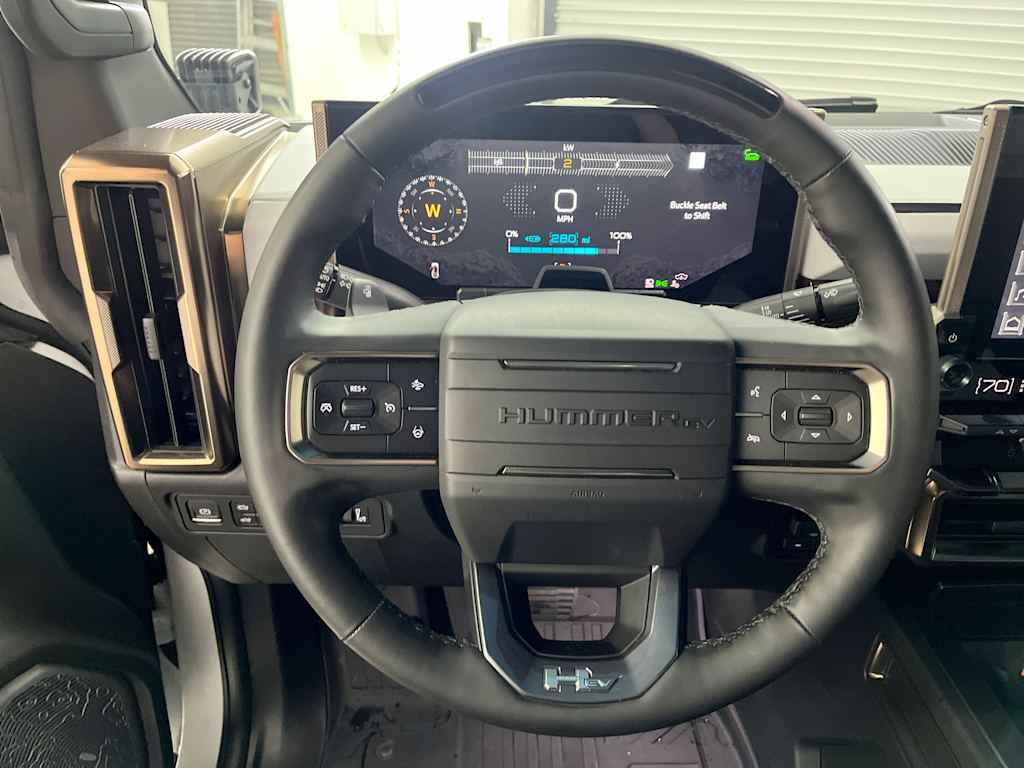 Thumbnail: 2022 GMC Hummer EV - 2