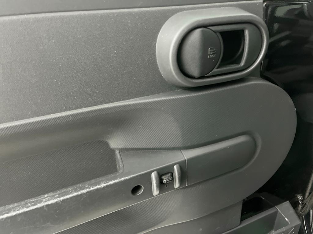 Thumbnail: 2010 Jeep Wrangler - 26