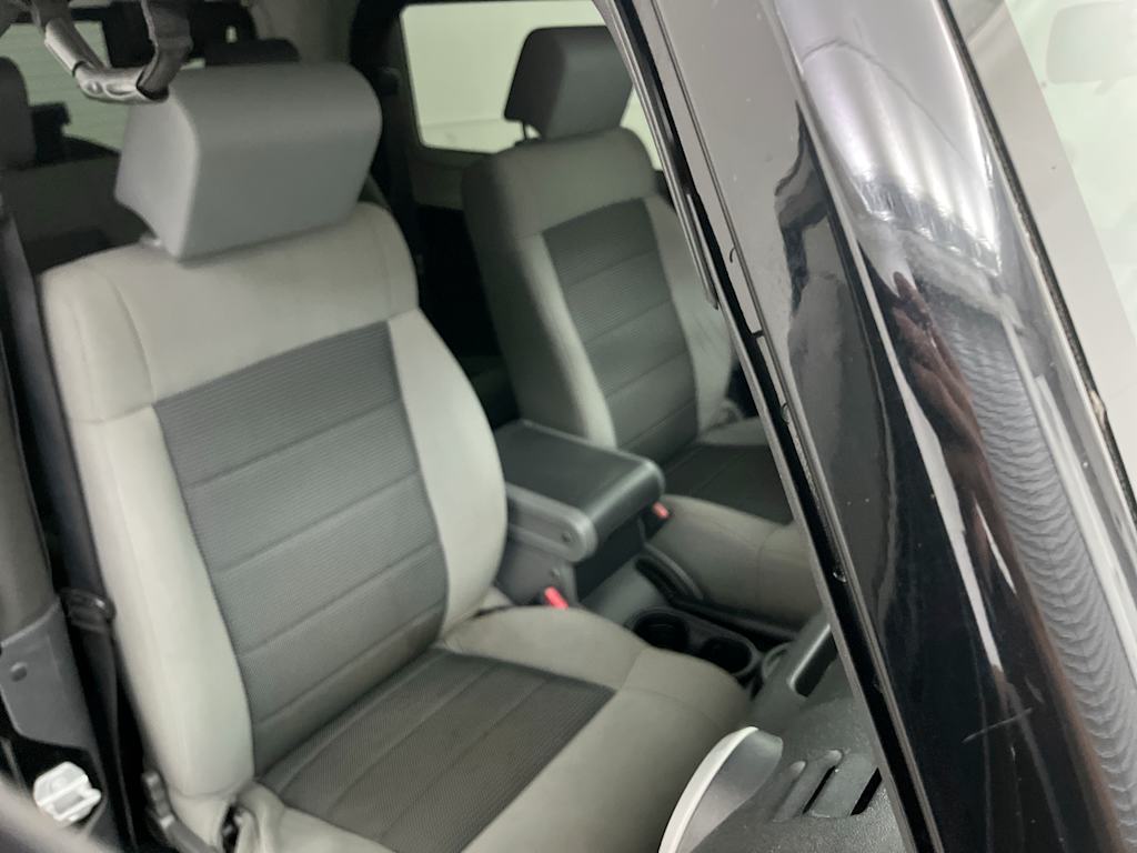 Thumbnail: 2010 Jeep Wrangler - 30
