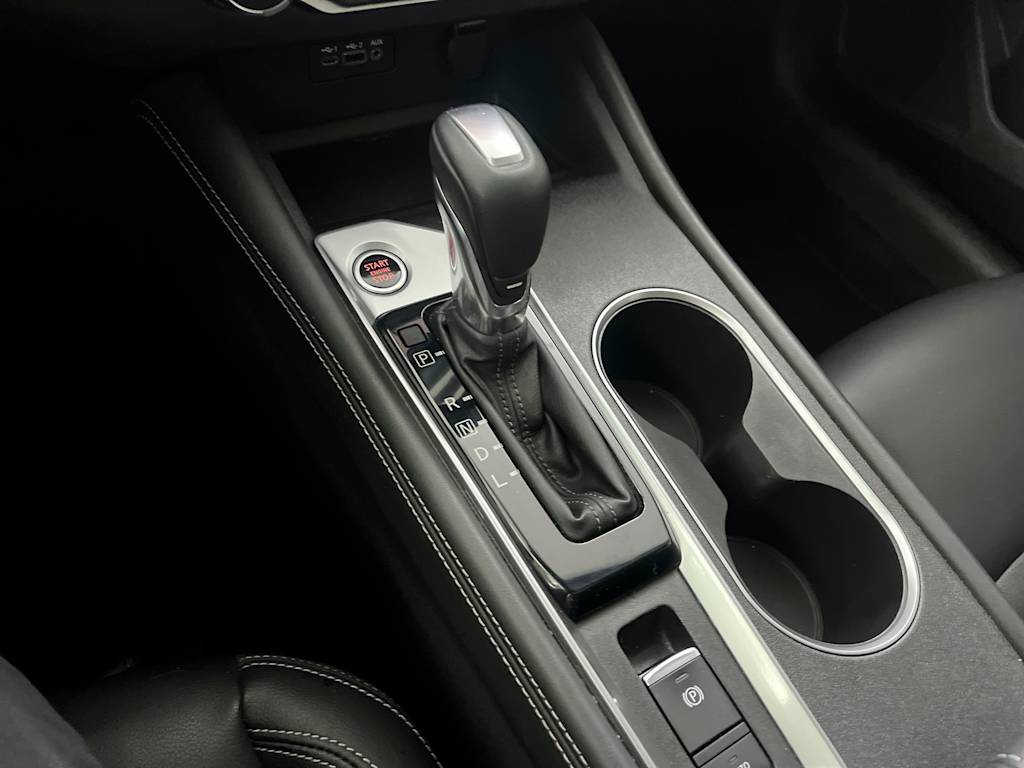 Thumbnail: 2019 Nissan Altima - 12