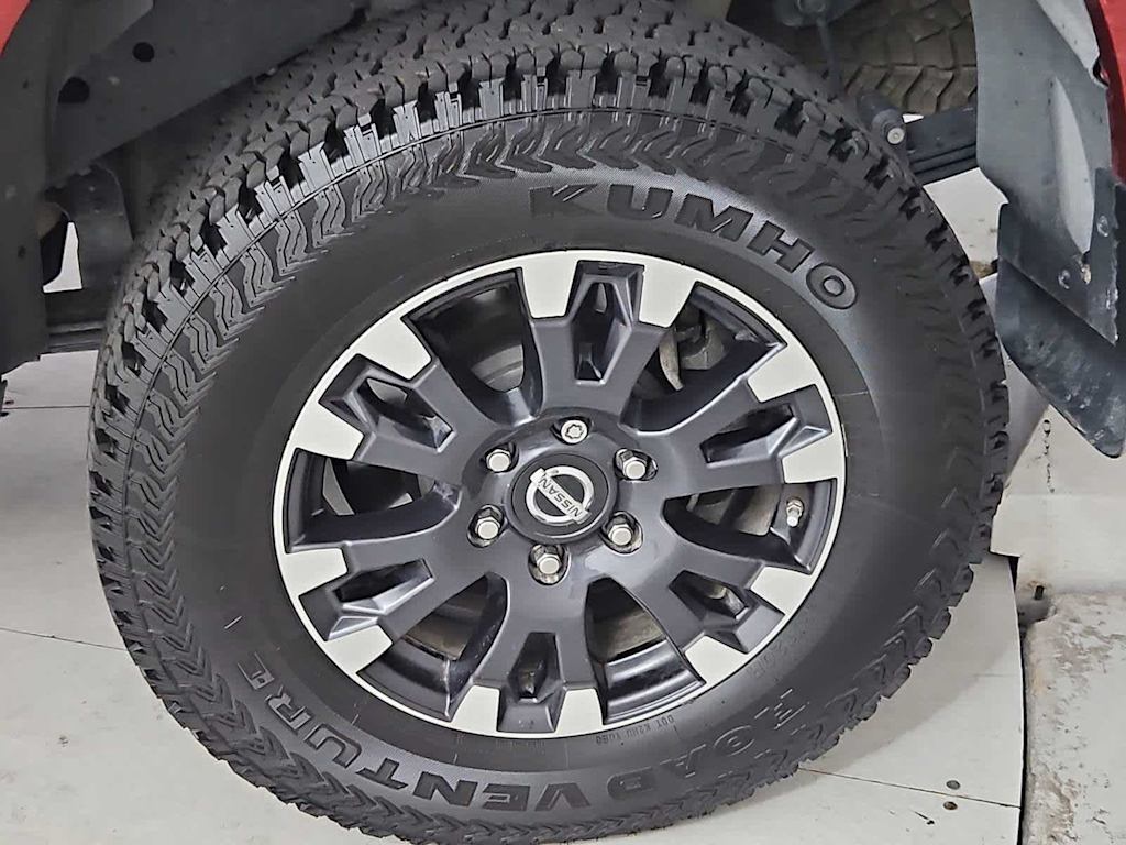 Thumbnail: 2018 Nissan Titan - 8